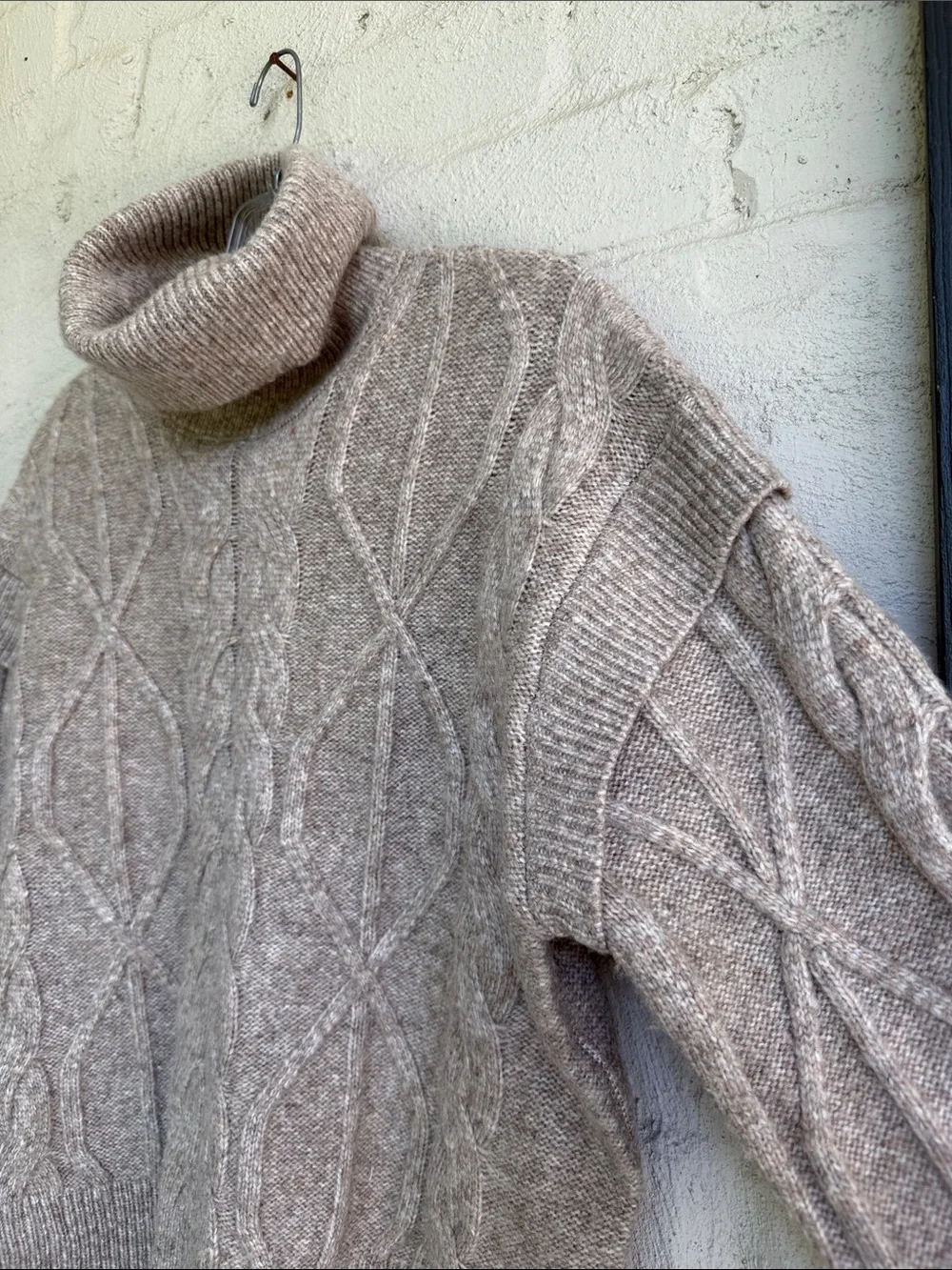 Elie Tahari Grey Chunky Cable-Knit Turtleneck Sweater Size Small